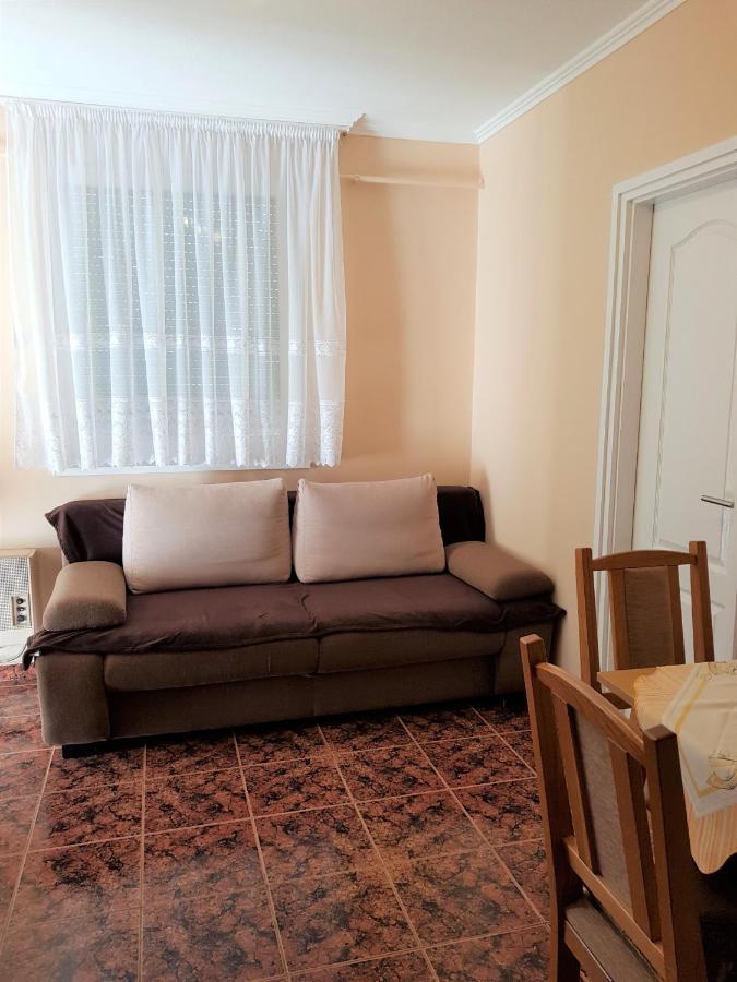 דירות זלקרוס Henrietta Apartmanhaz מראה חיצוני תמונה