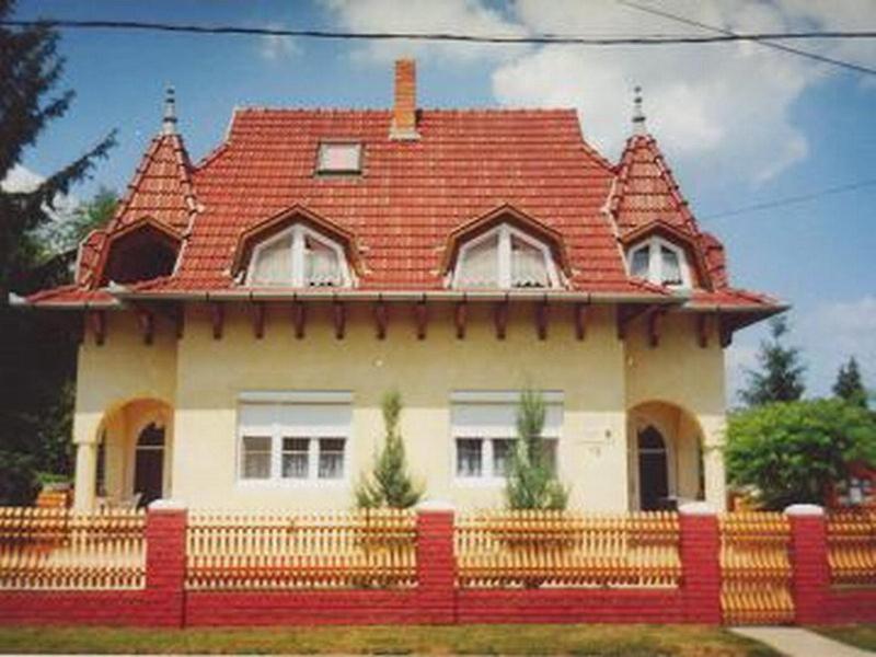 דירות זלקרוס Henrietta Apartmanhaz מראה חיצוני תמונה
